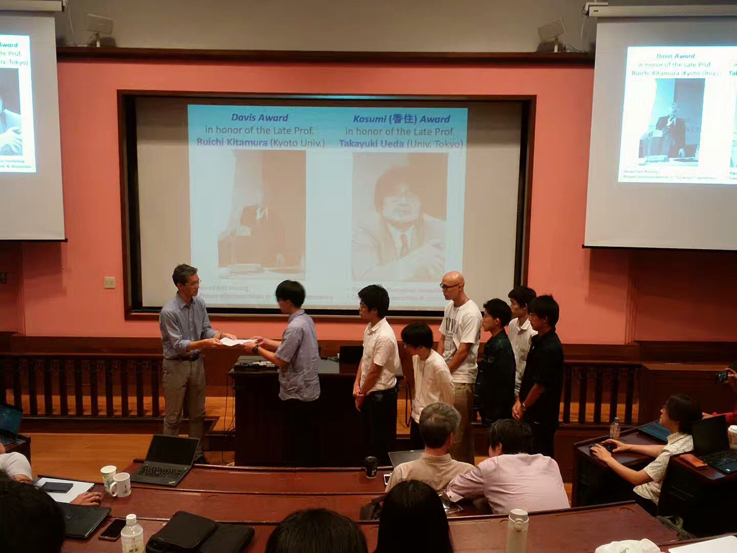 “高考刚结束,我建议成绩普通的学生认真考虑日本留学”